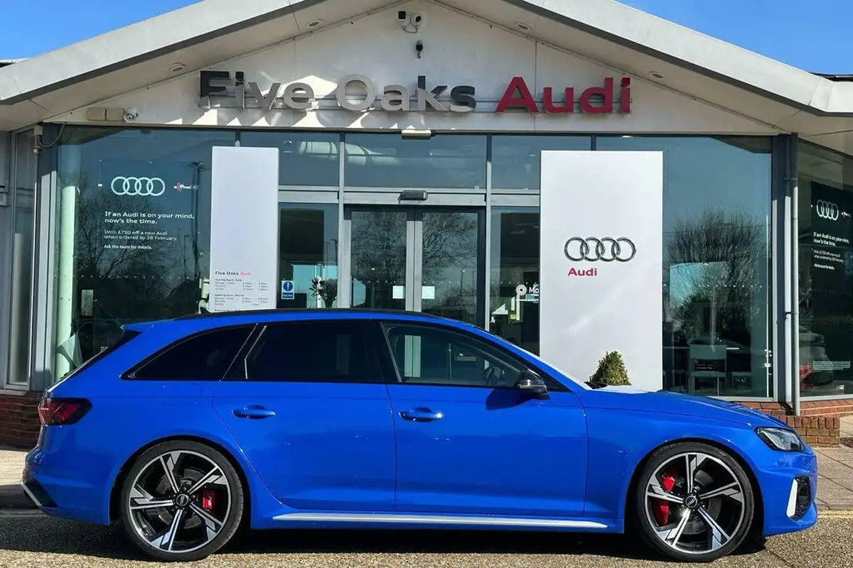 2021-audi-rs4-avant-29-tfsi-nogaro-edition-big-1