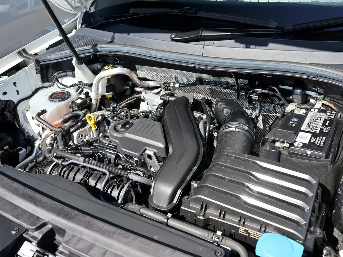 2023-volkswagen-tiguan-15-tsi-r-line-edition-big-7