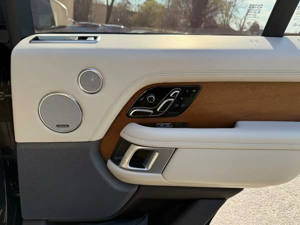 2019-land-rover-range-rover-44-sdv8-autobiography-lwb-big-22