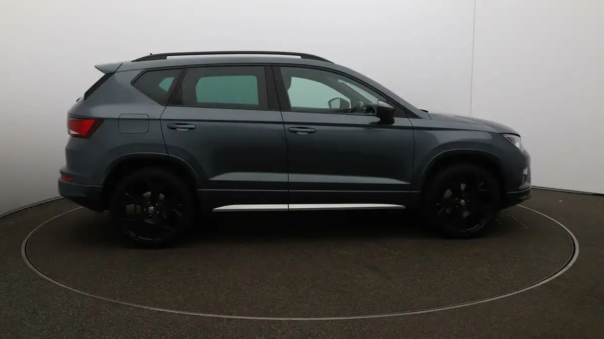 2020-seat-ateca-20-tsi-fr-black-edition-big-44