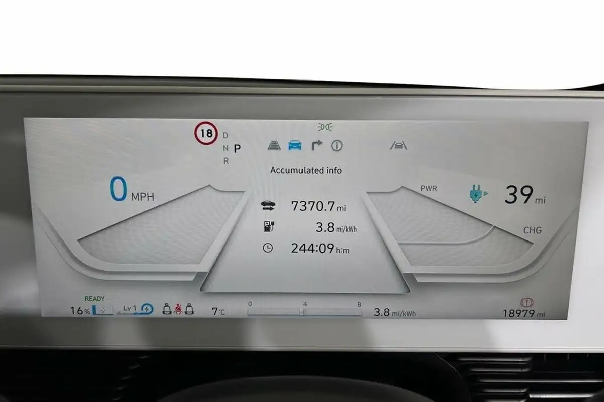 2022-hyundai-ioniq-5-e-premium-217ps-73kwh-rwd-big-11