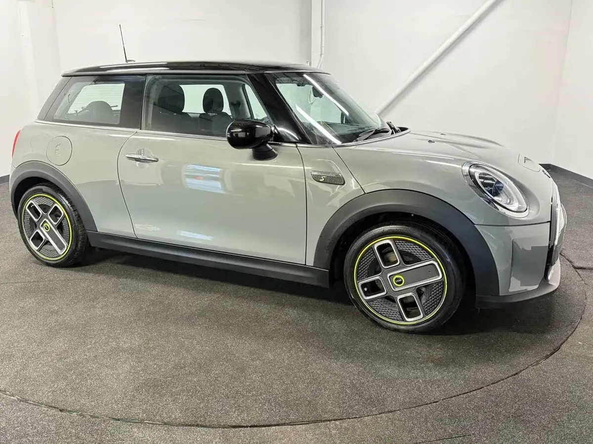 2021-mini-cooper-e-cooper-s-1-big-6