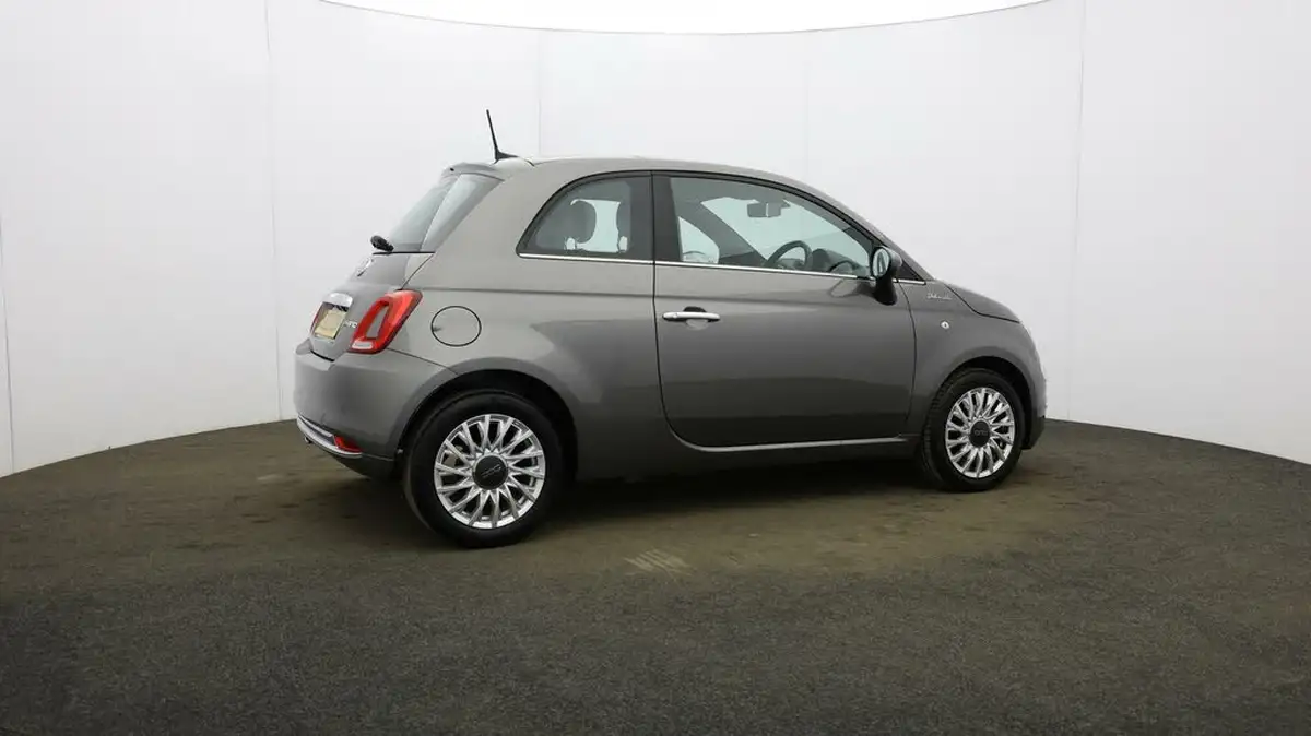 2022-fiat-500-10-dolcevita-big-47