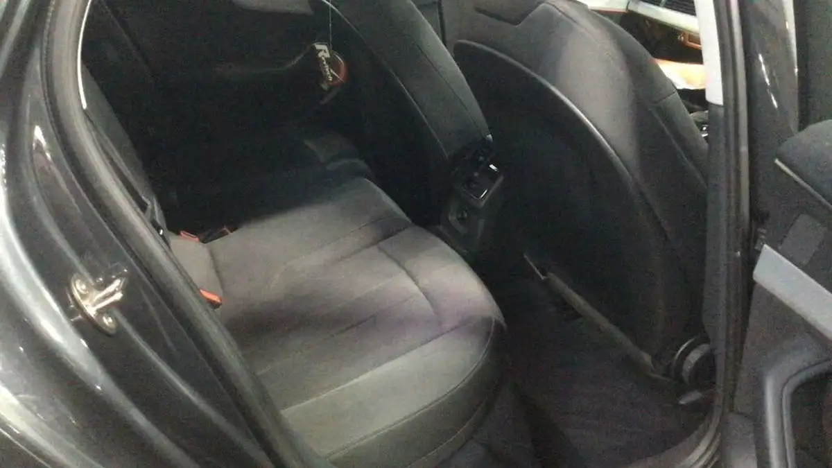 2020-audi-a4-20-35-tdi-technik-big-5