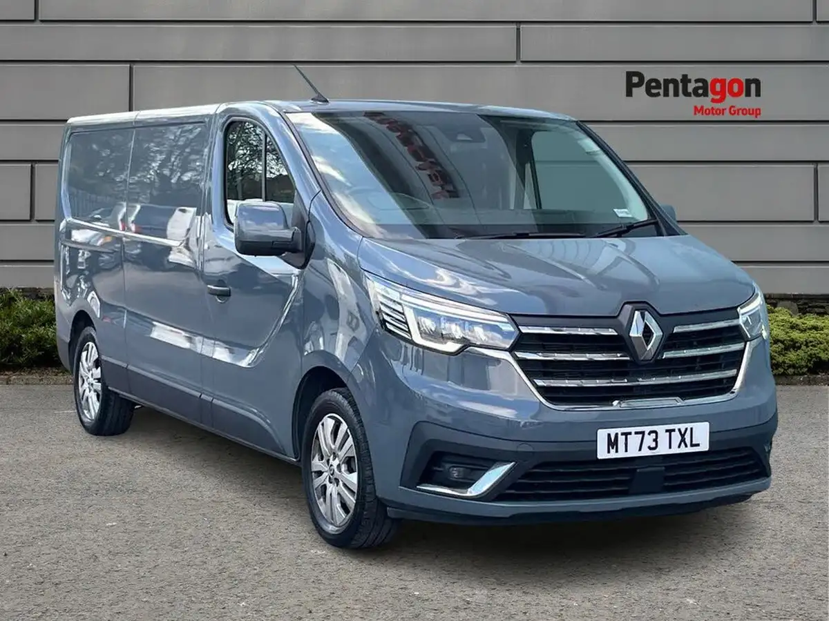 2022-renault-trafic-20dci-ll30-170-sport-panel-edc-auto-big-0