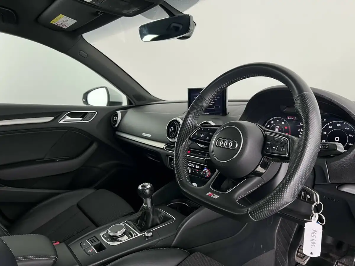 2018-audi-a3-20-tfsi-s-line-sportback-5d-big-10