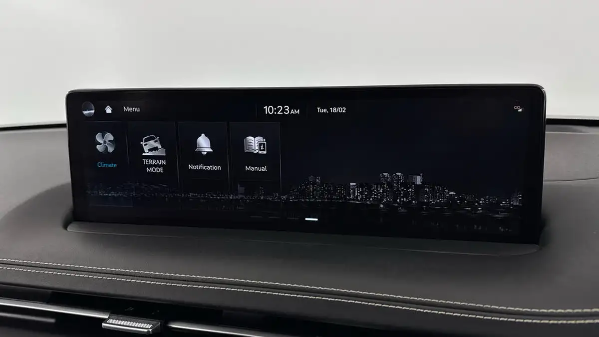 2023-genesis-gv70-e-sport-line-big-19