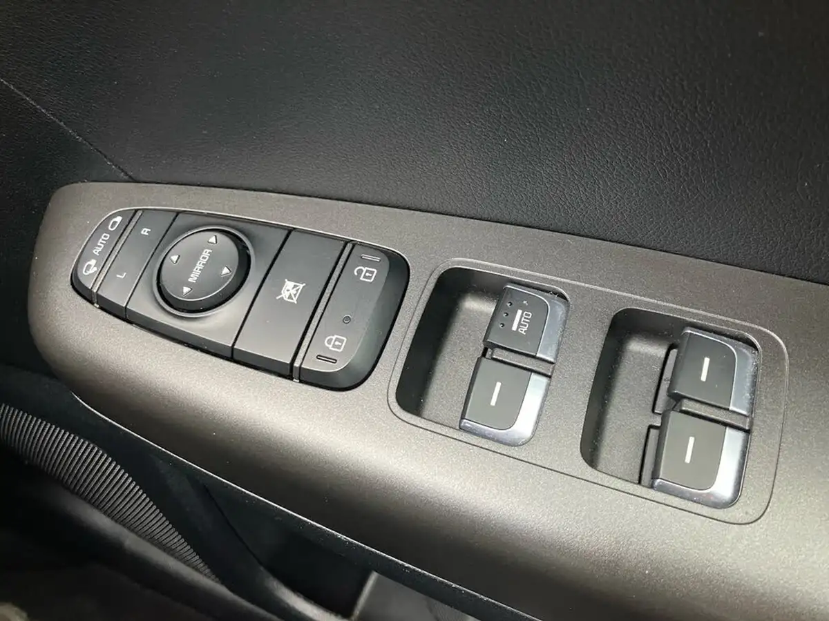 2019-kia-sportage-16-gdi-2-big-17