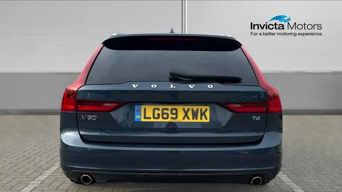 2019-volvo-v90-20-t4-momentum-plus-big-3