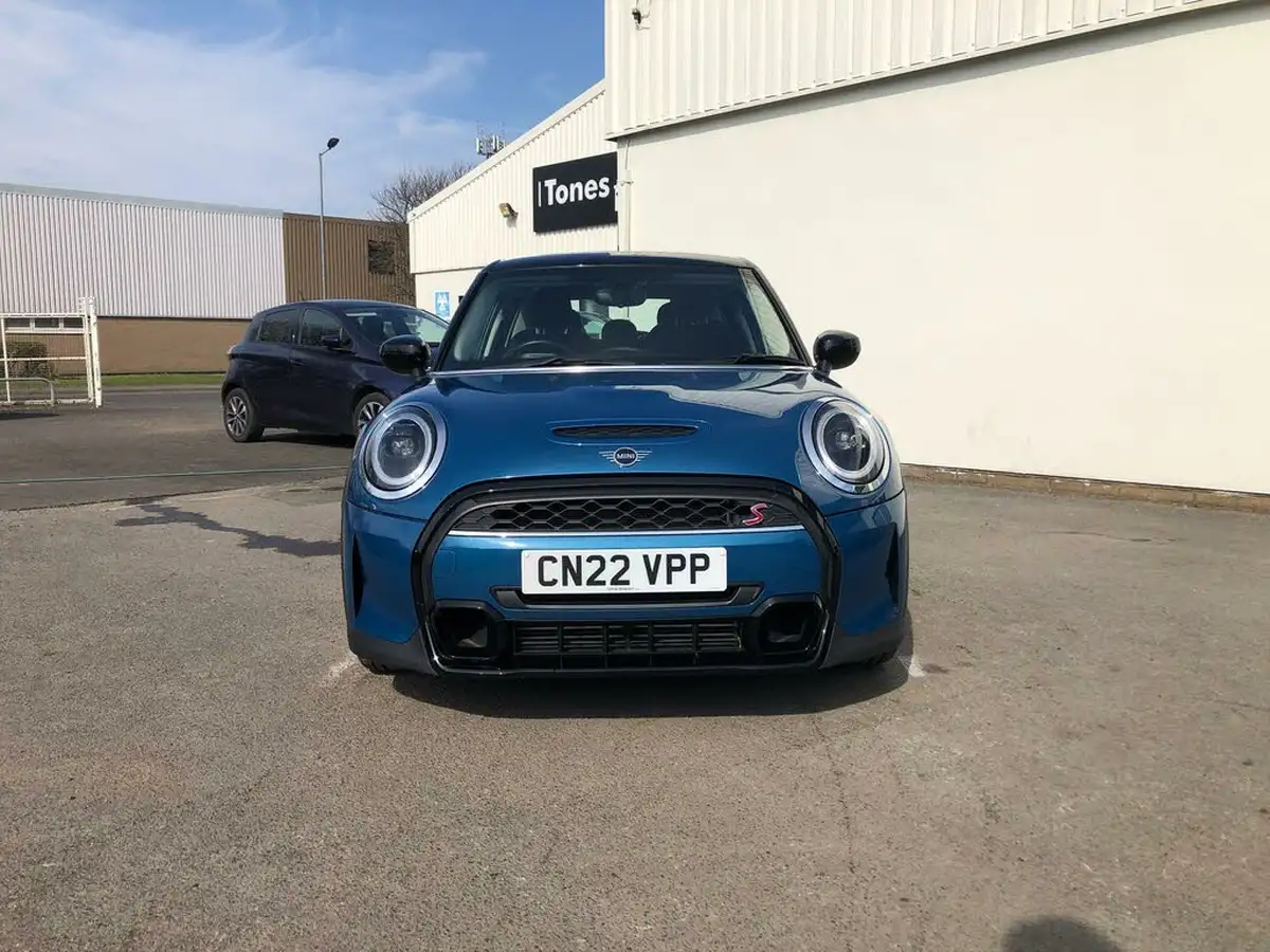 2022-mini-cooper-20-cooper-s-classic-hatchback-5d-big-1