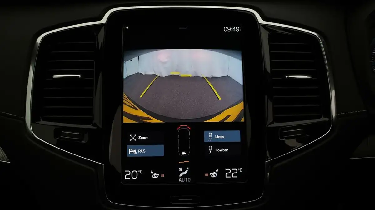 2020-volvo-xc90-20-t8-r-design-plug-in-hybrid-big-25