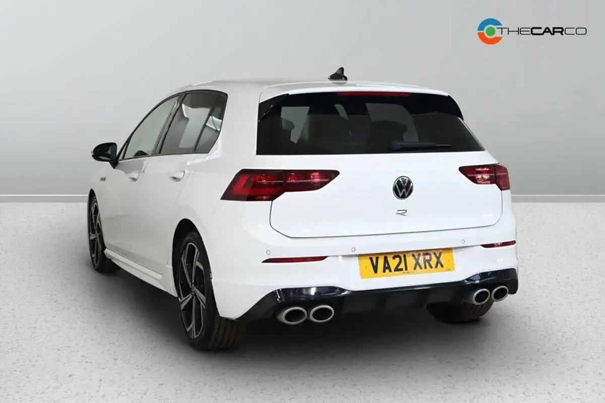 2021-volkswagen-golf-20-tsi-r-hatchback-big-3