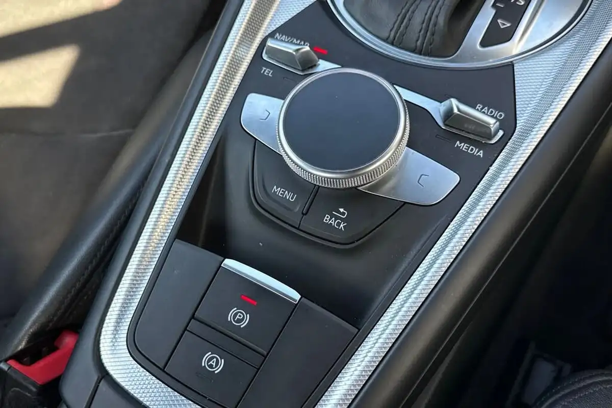 2019-audi-tt-coupe-20-45-tfsi-sport-s-tronic-big-40