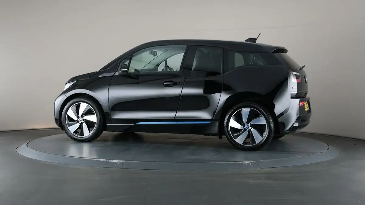2017-bmw-i3-e-94-ah-extended-range-big-69