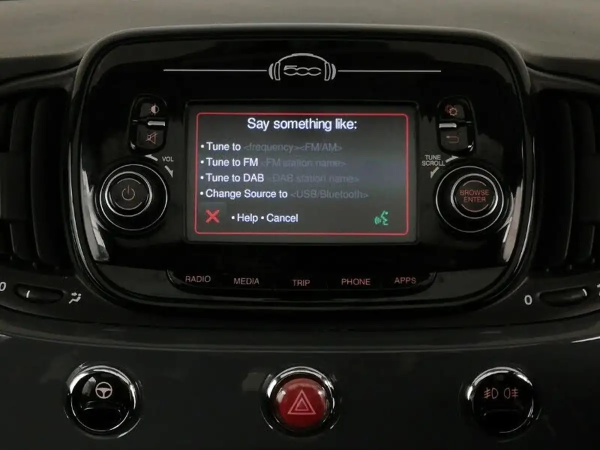 2019-fiat-500-12-lounge-ss-big-13