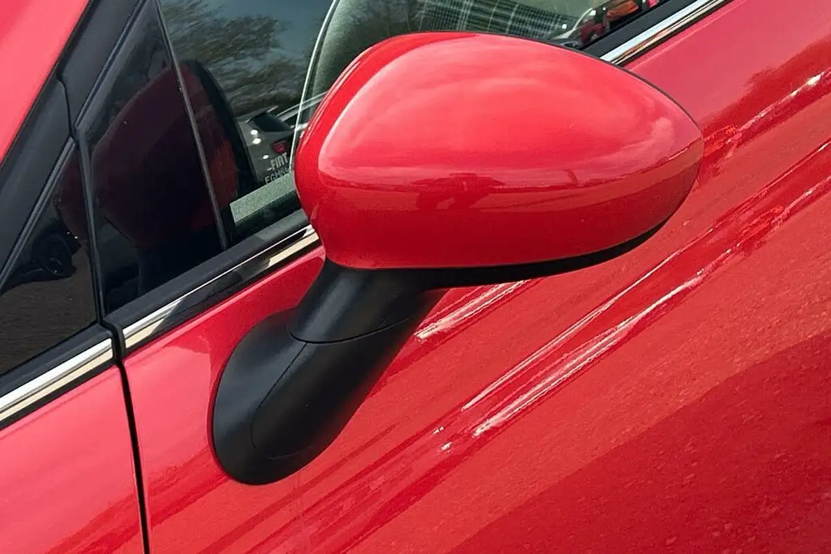 2019-fiat-500-12-lounge-ss-big-27