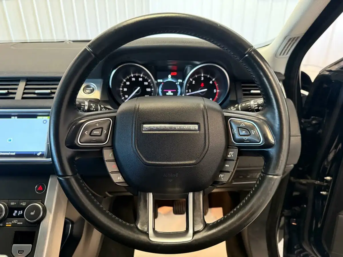 2016-land-rover-range-rover-evoque-20td4-se-tech-ss-hatchback-5d-big-16