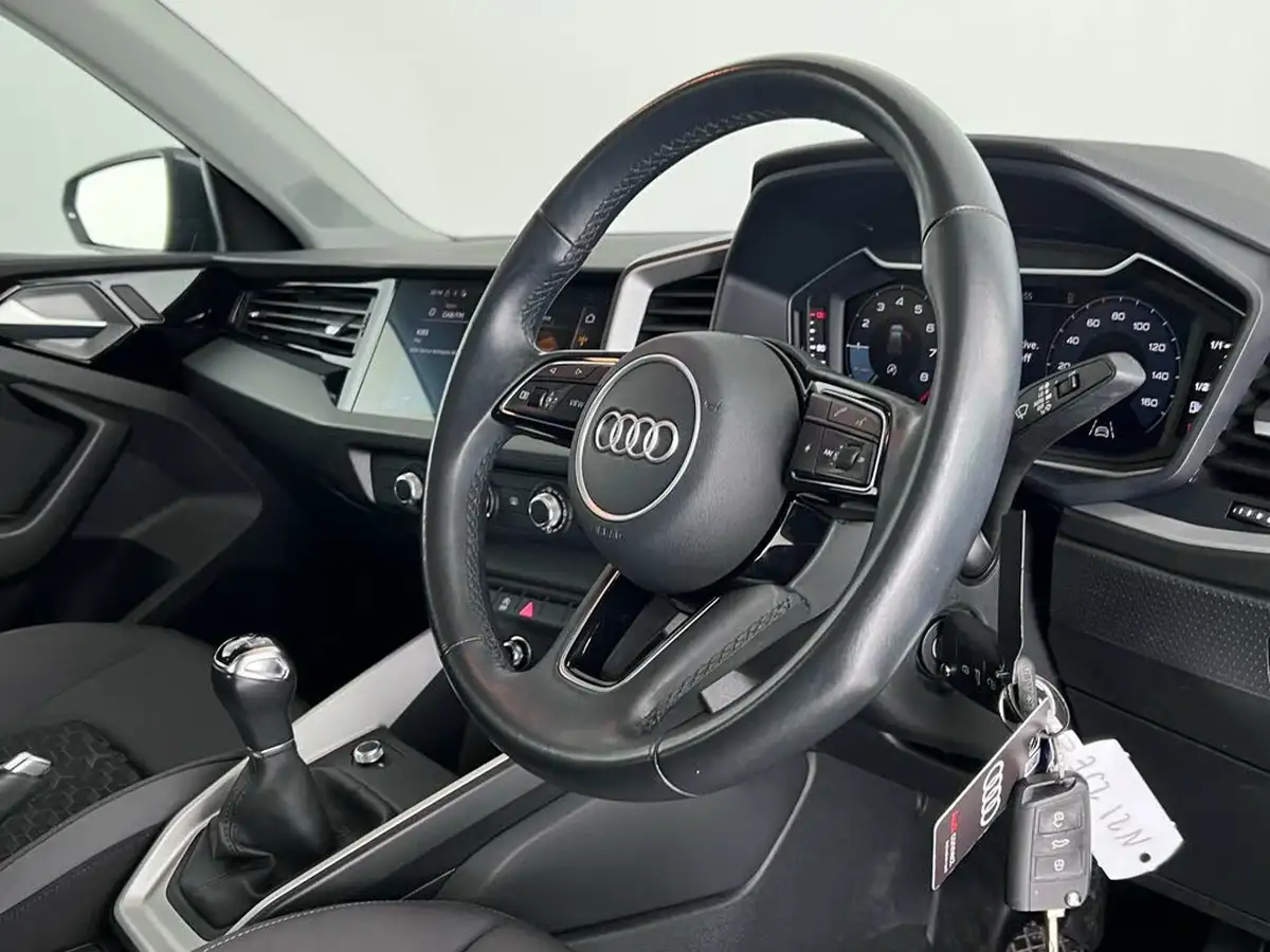 2022-audi-a1-10-25-tfsi-sport-big-14