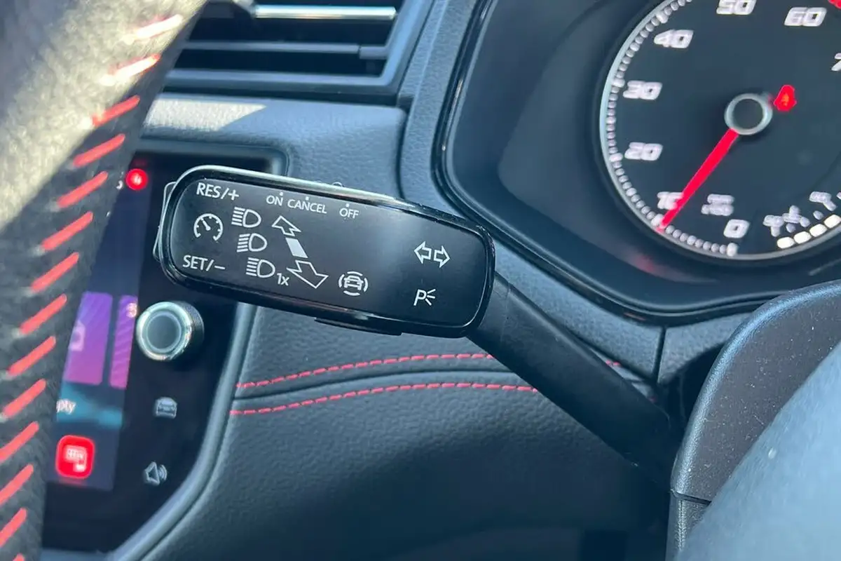 2021-seat-ibiza-10-tsi-fr-110ps-big-22