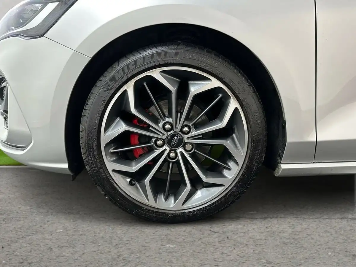 2023-ford-focus-10t-st-line-x-125ps-hatchback-big-8