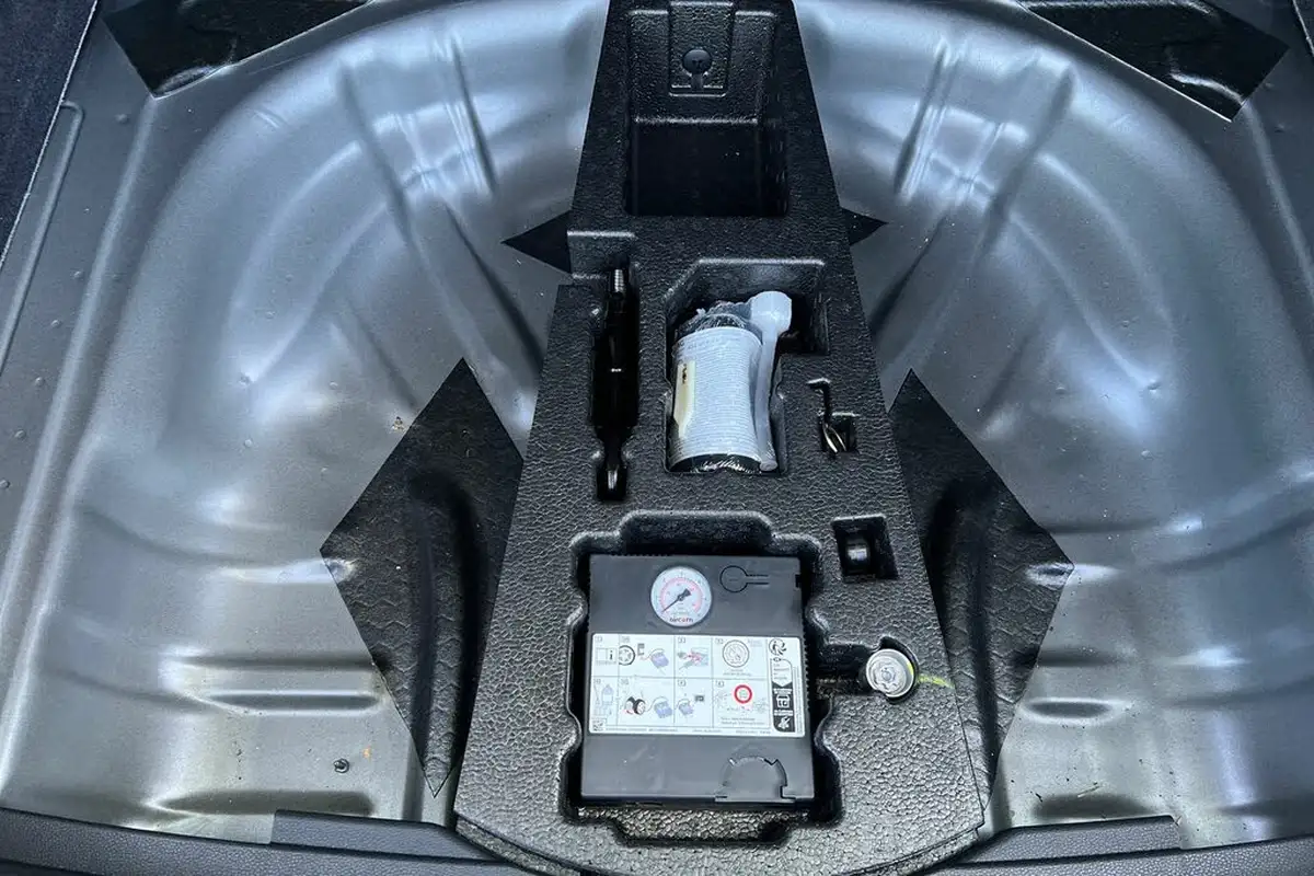 2023-seat-ateca-10-tsi-se-technology-big-13