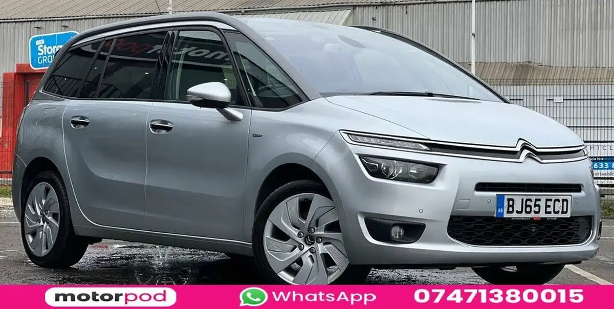 2015-citroen-grand-c4-picasso-20bluehdi-exclusive-eat6-big-2