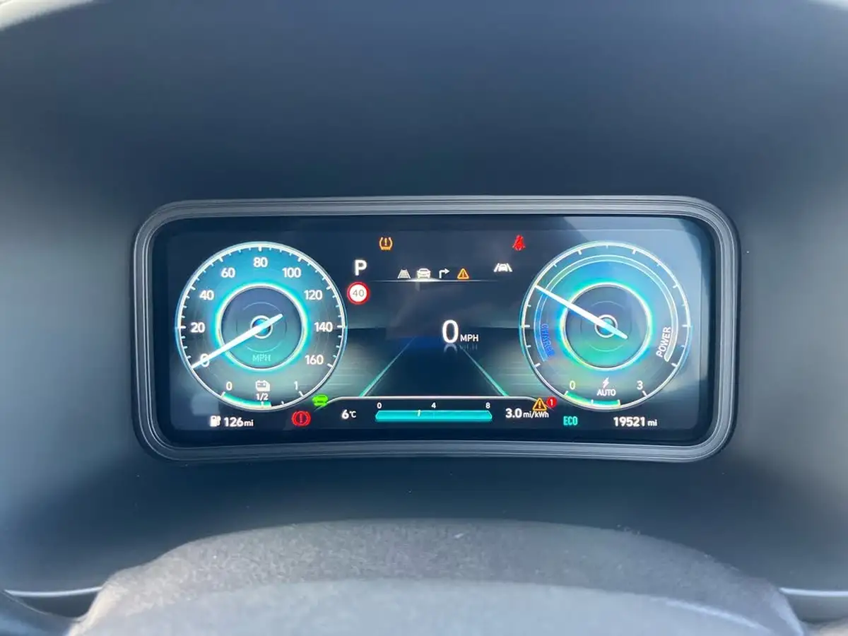 2023-hyundai-kona-e-ultimate-204ps-64kwh-105kw-obc-big-13