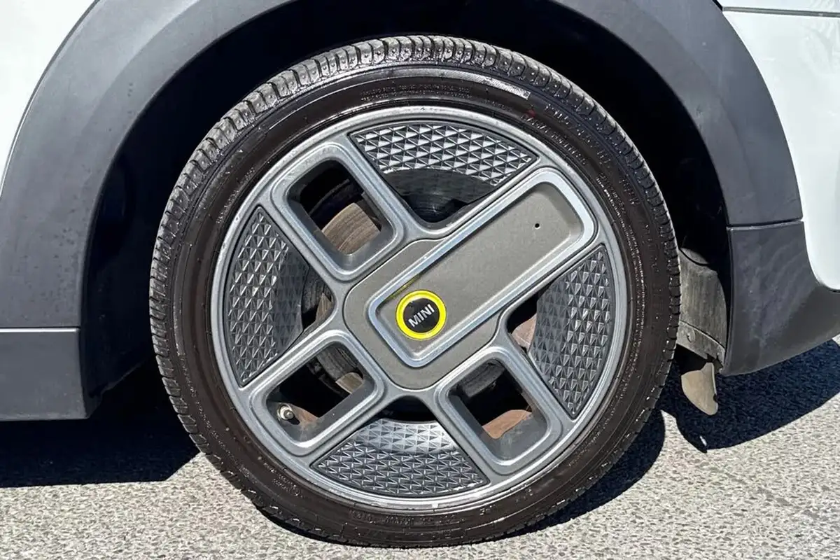 2020-mini-cooper-e-cooper-s-2-big-9