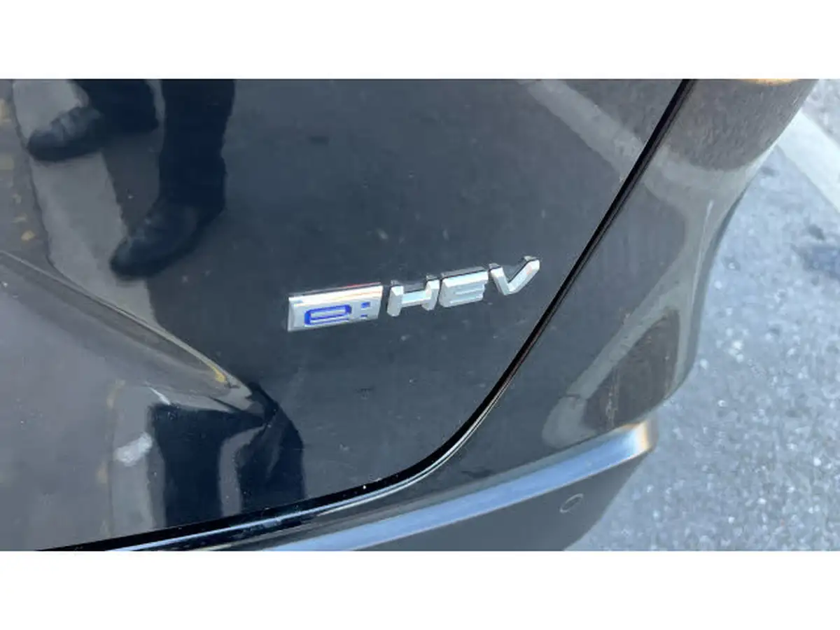 2023-honda-hr-v-15-i-mmd-elegance-big-12