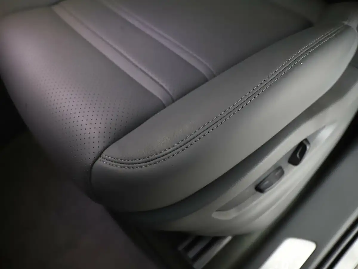 2022-porsche-cayenne-30-v6-e-hybrid-platinum-edition-340ps-coupe-big-21