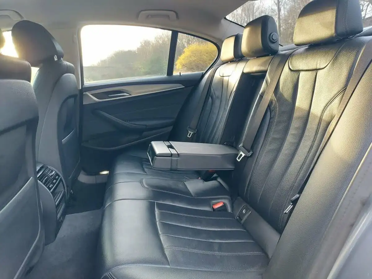 2019-bmw-5-series-20-530e-se-auto-big-27