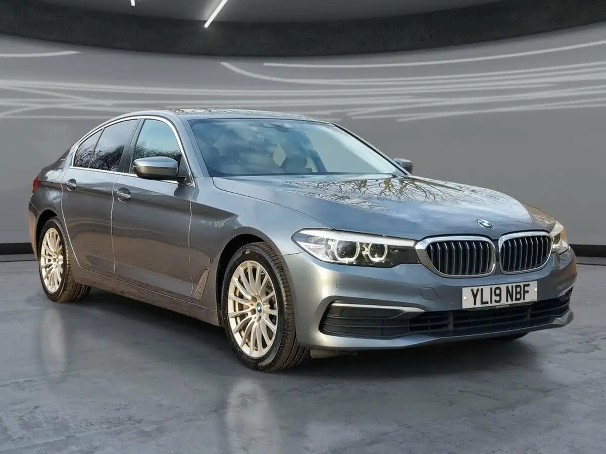 2019-bmw-5-series-20-530e-se-auto-big-5
