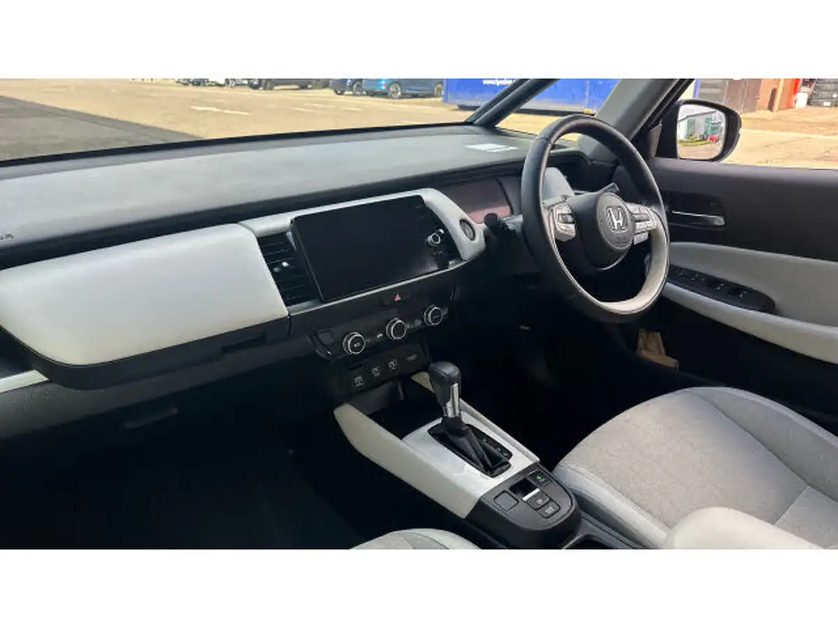 2021-honda-jazz-15-i-mmd-ex-107ps-big-8