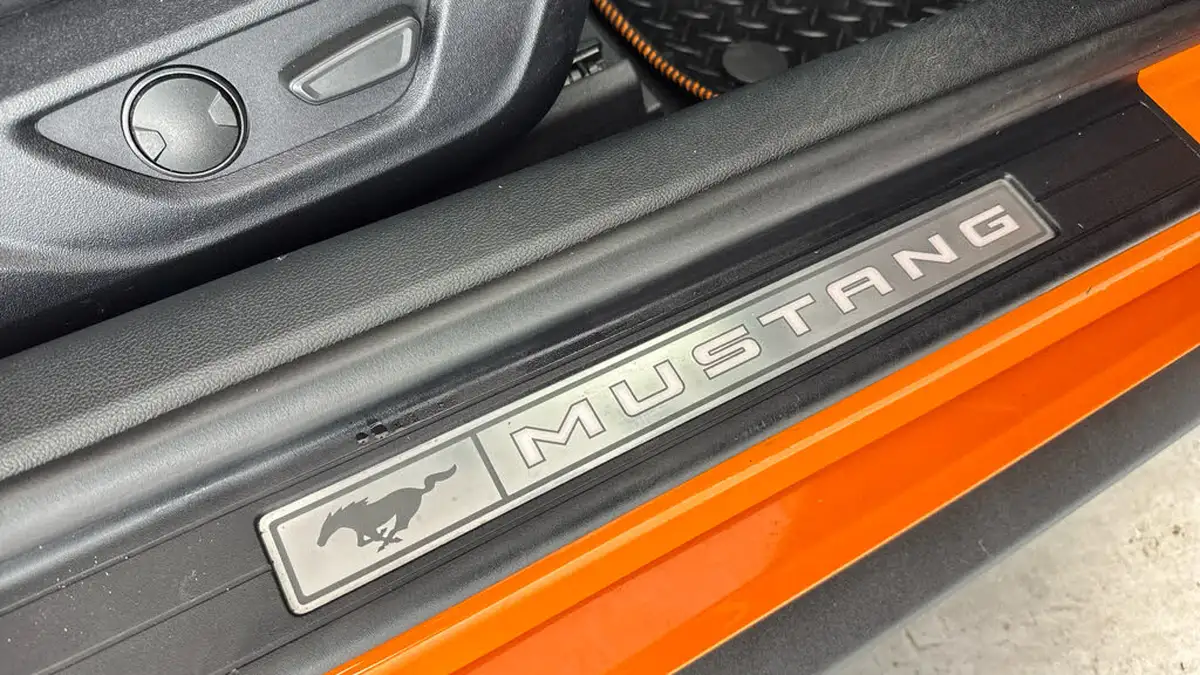 2020-ford-mustang-50-v8-gt-450ps-fastback-big-15