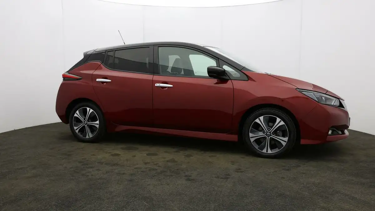 2021-nissan-leaf-e-n-connecta-big-42