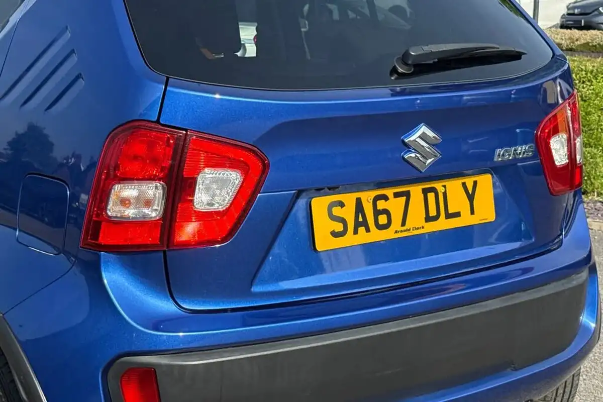2017-suzuki-ignis-12-dualjet-sz-t-big-6