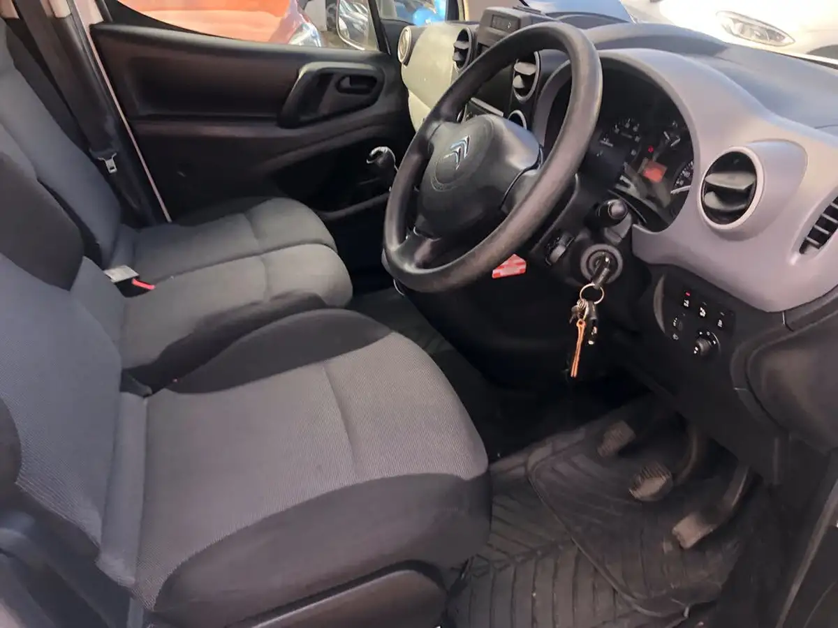 2017-citroen-berlingo-16td-l1625-enterprise-special-edition-16bluehdi-75eu6-panel-big-24