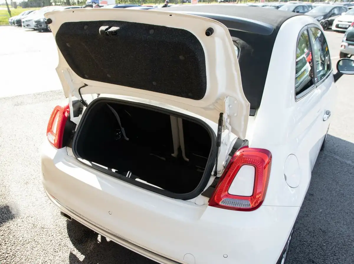 2022-fiat-500c-10-dolcevita-big-34