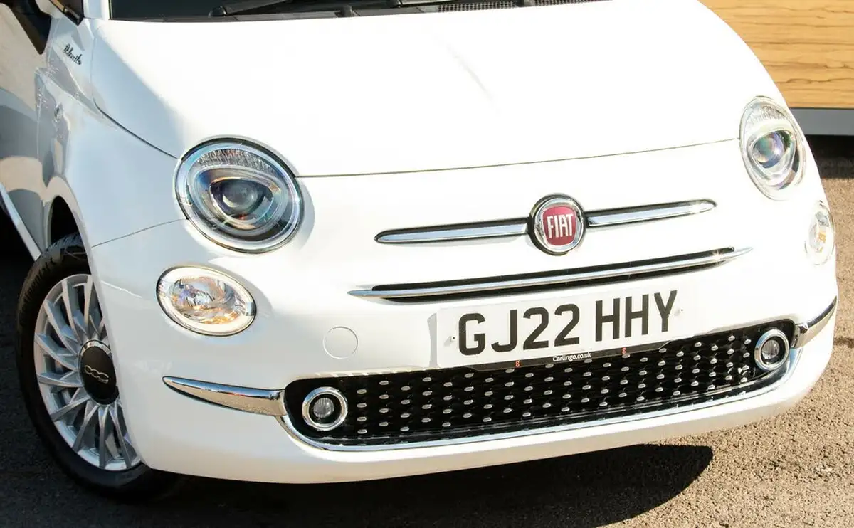 2022-fiat-500c-10-dolcevita-big-10