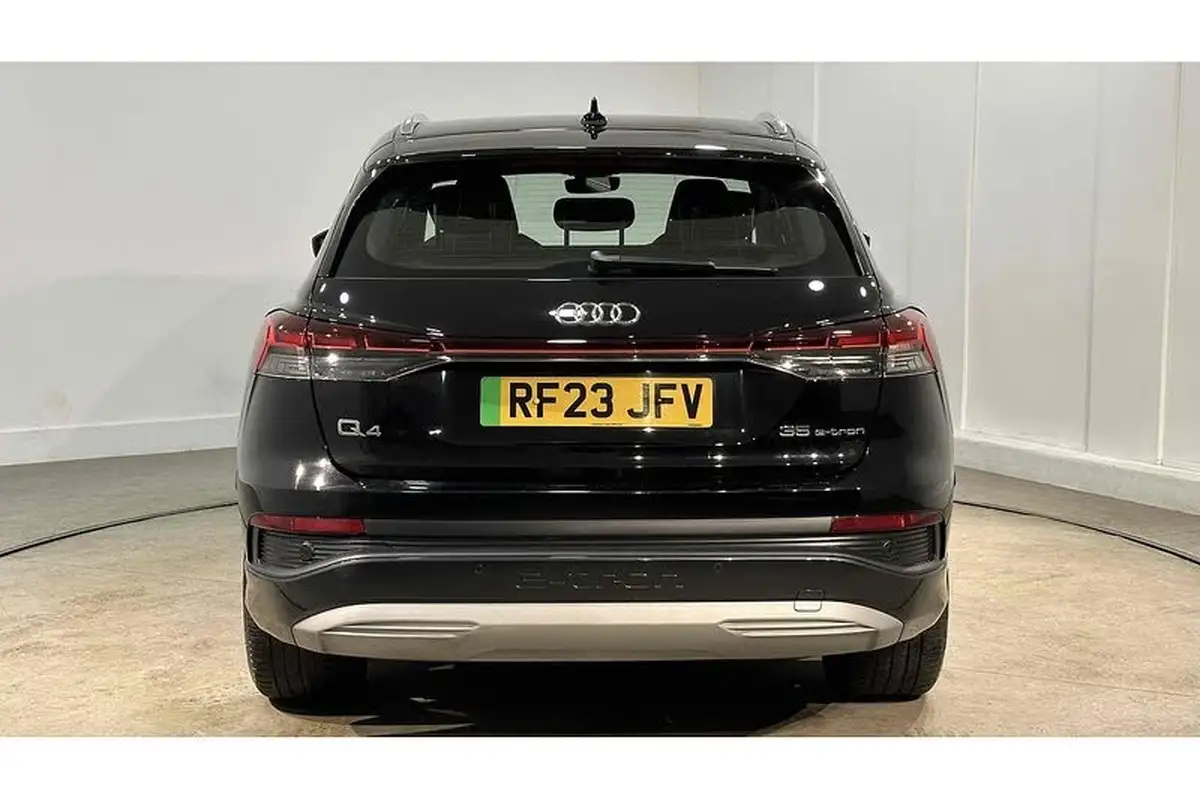 2023-audi-q4-e-tron-35e-sport-station-wagon-big-6