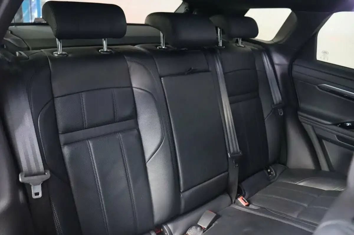 2019-land-rover-range-rover-evoque-20-d150-r-dynamic-big-35