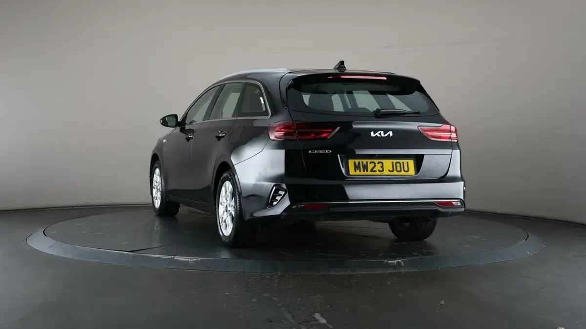 2023-kia-ceed-15-t-gdi-2-158bhp-sportswagon-big-48