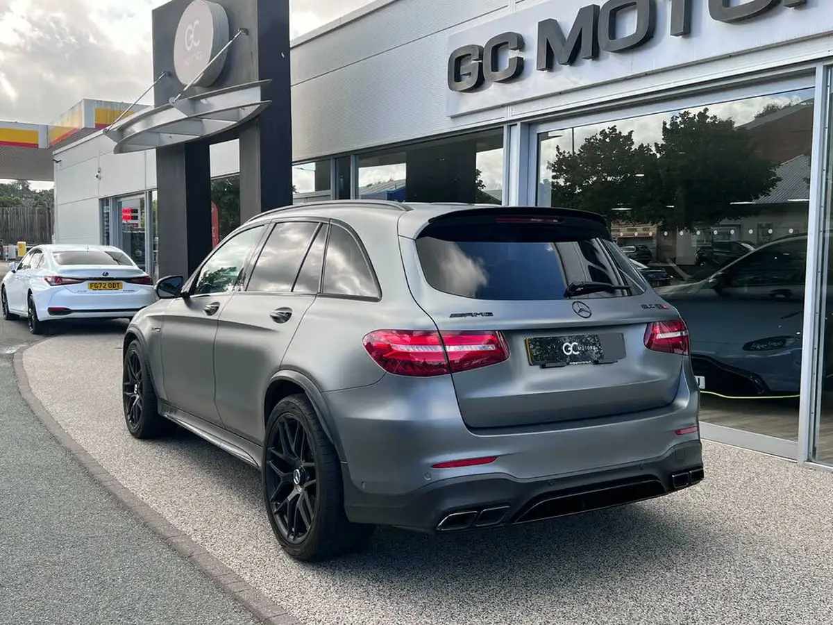 2018-mercedes-benz-glc-class-40-glc-amg-63-s-edition-1-510ps-station-wagon-5d-big-4