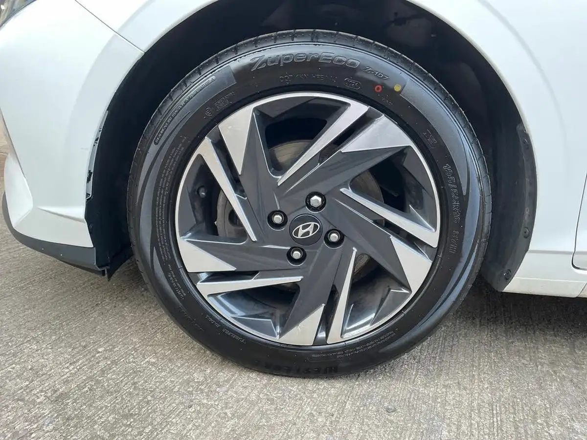 2021-hyundai-i20-10-t-gdi-se-connect-eclutch-imt-big-8