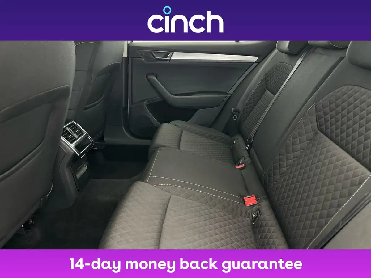2020-skoda-superb-20tdi-se-150ps-hatchback-big-13