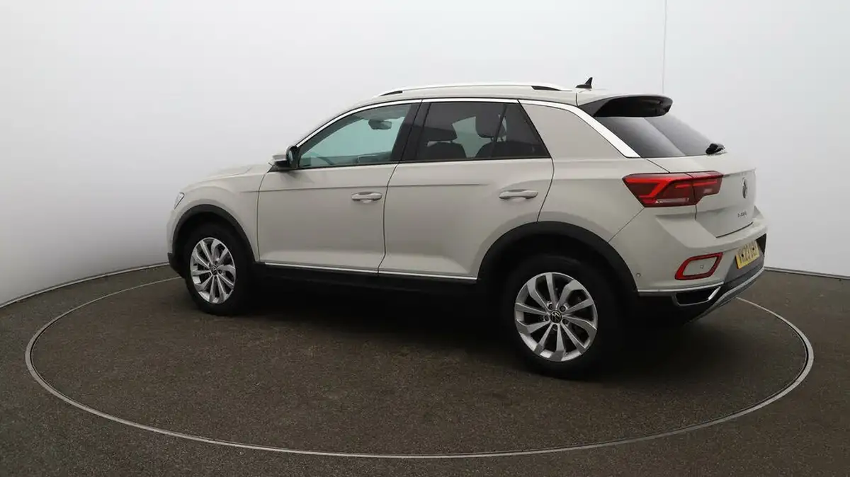 2023-volkswagen-t-roc-15-tsi-style-hatchback-5d-big-27
