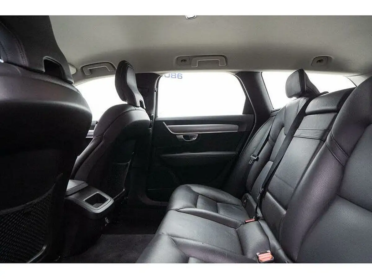 2019-volvo-v90-20-t4-momentum-plus-big-37