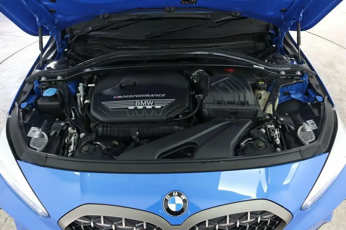 2020-bmw-1-series-20-m135i-xdrive-big-28