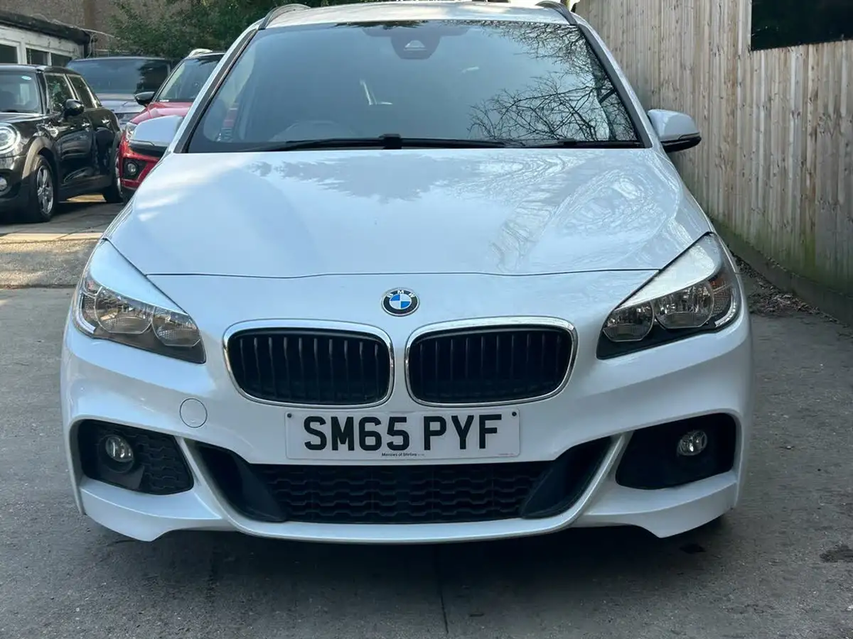 2015-bmw-2-series-20td-220d-xdrive-m-sport-gran-tourer-5d-big-16
