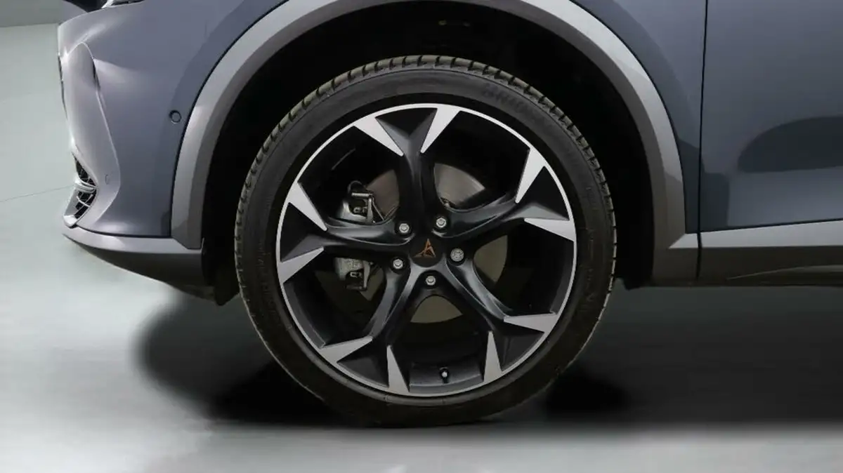 2023-cupra-formentor-15-tsi-v2-dsg-big-17